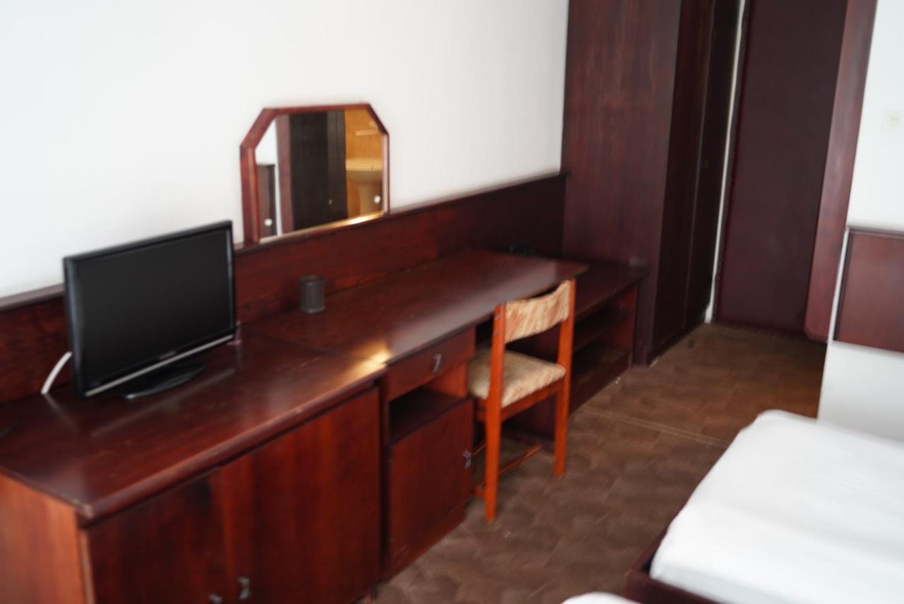 Hotel Jurata Buitenkant foto